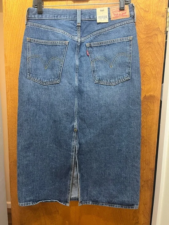 Levi's Blue Straight Denim Skirt - Picture 2 of 3